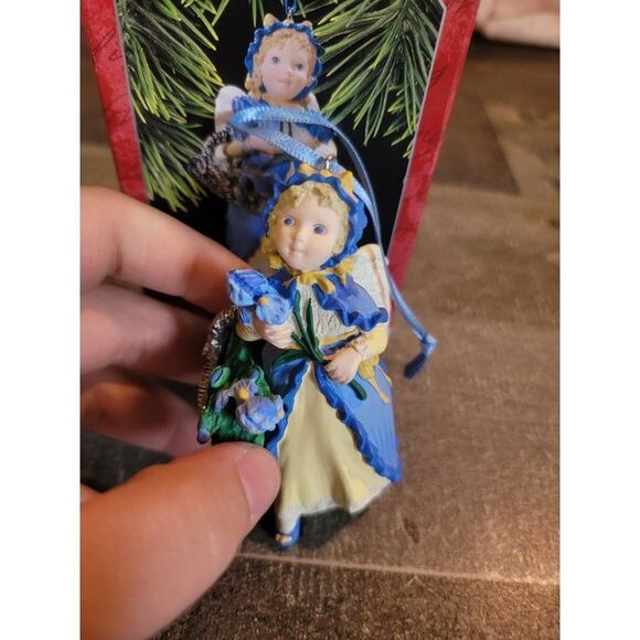 Hallmark 1998 Iris Angel ornament Xmas decor - Picture 2 of 6